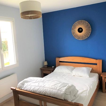 Agreable Maison Ensoleillee Avec Jardin Arbore Villa Le Château-dʼOléron Esterno foto