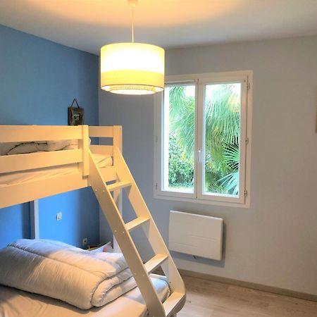 Agreable Maison Ensoleillee Avec Jardin Arbore Villa Le Château-dʼOléron Esterno foto